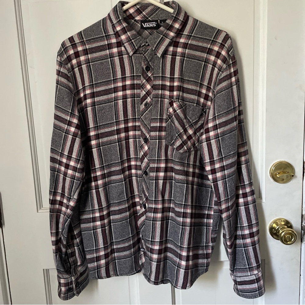 Vans Black and Red Flannel Checkered Shirt Size Large ECU